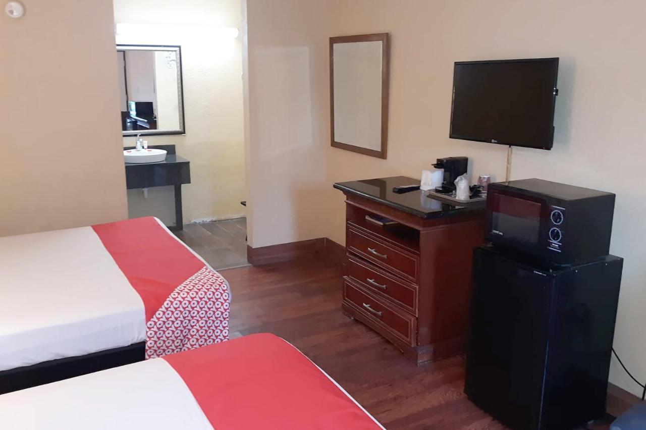 Super Value Inn Valdosta Bagian luar foto